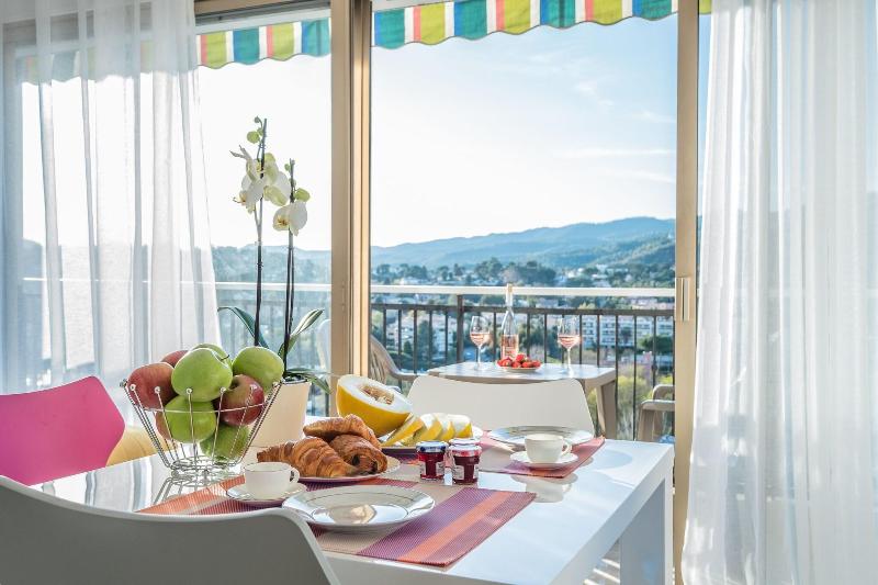 Студио Стандарт Вид на Бассейн, Cannes Marina Appart Hotel Mandelieu