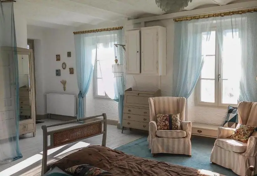 デラックスルーム, Domaine De La Jordanne   B&b