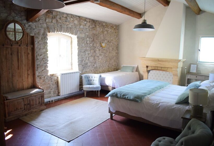 スタンダードトリプルルーム, La Bastide Bleue