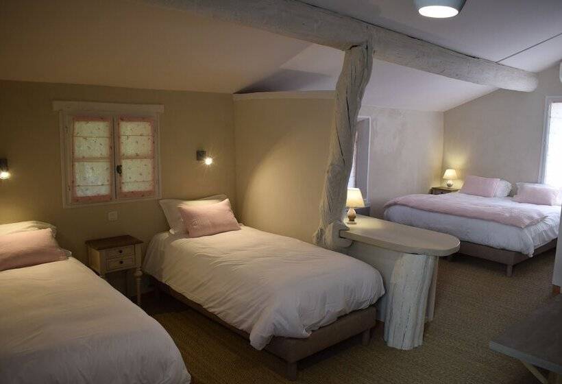 スタンダード4人部屋, La Bastide Bleue