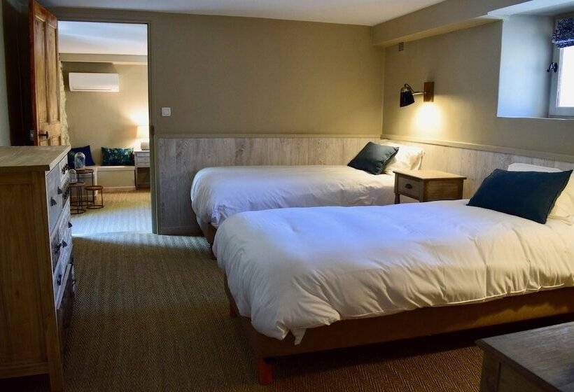 スタンダード4人部屋, La Bastide Bleue