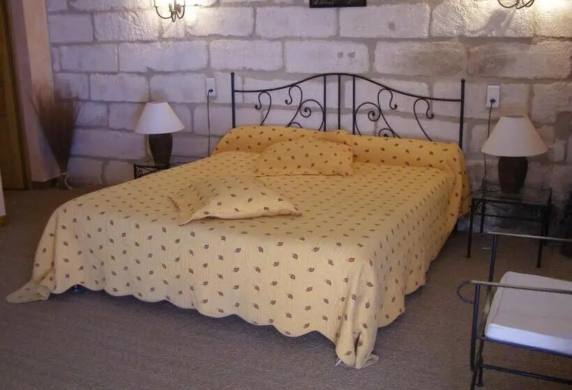 Comfort-huone, L'oustau De Mistral