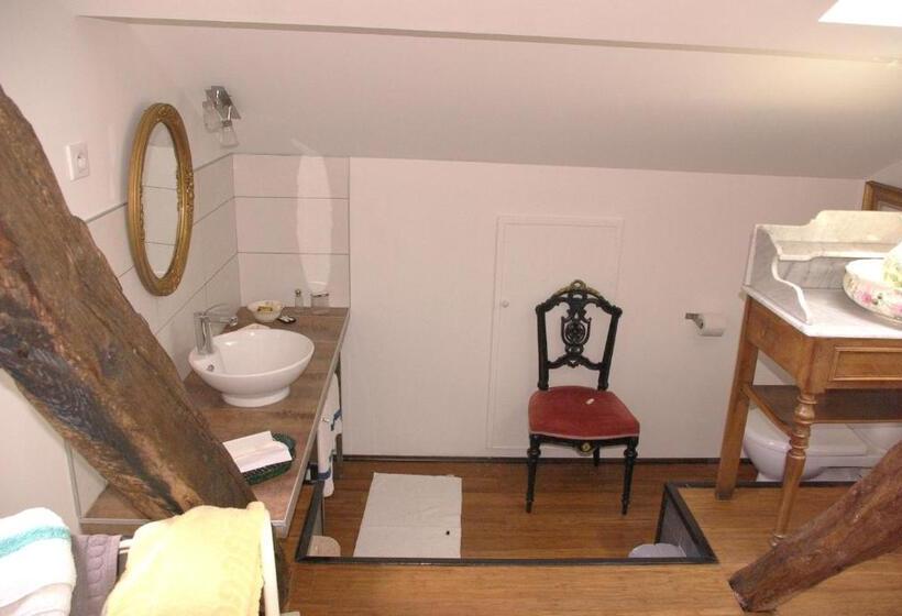 דירת חדר עם טרסה, Péchalvet