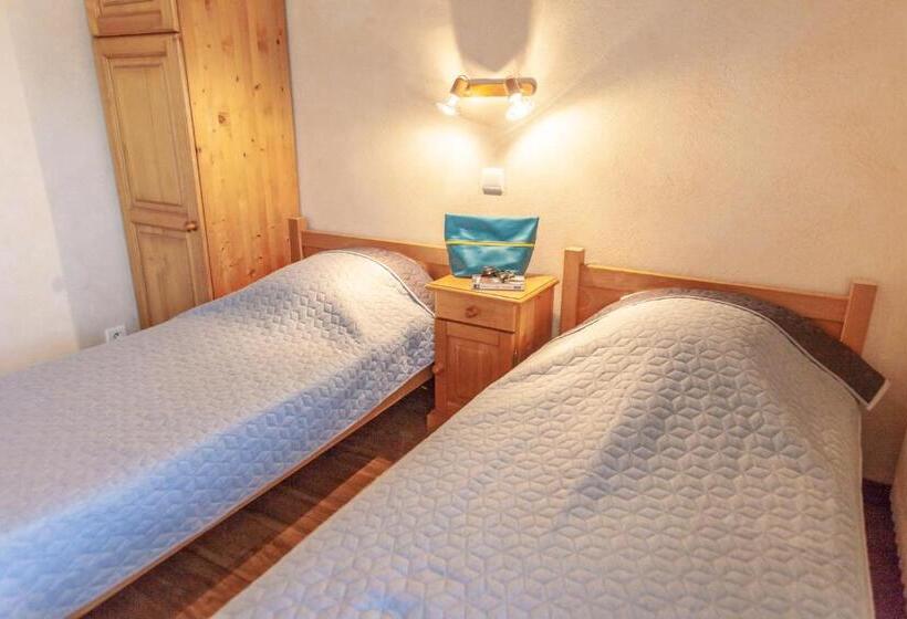 침실 1개 아파트, Giffre Et Clesson