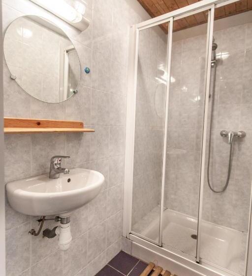 침실 1개 아파트, Giffre Et Clesson