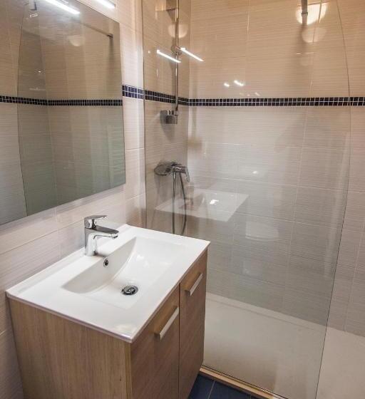 스탠다드 스튜디오, Giffre Et Clesson