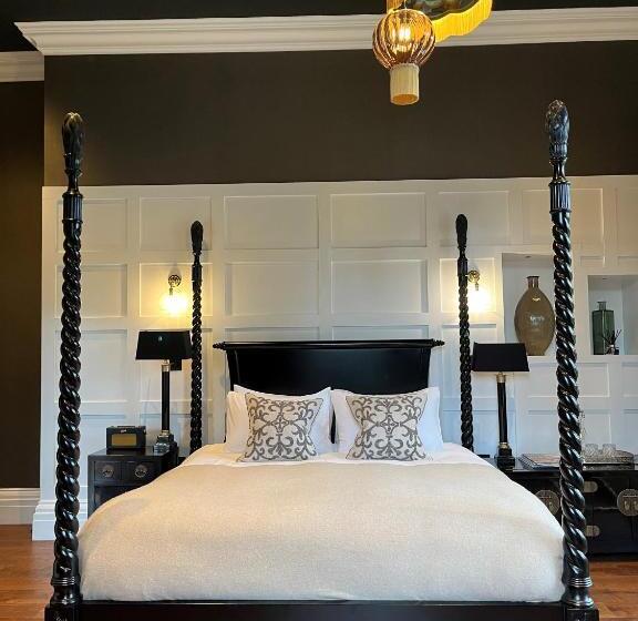 디럭스 룸 킹사이즈 침대, Manor House Lindley