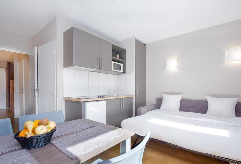 스탠다드 스튜디오, Sowell Residences Pra Loup