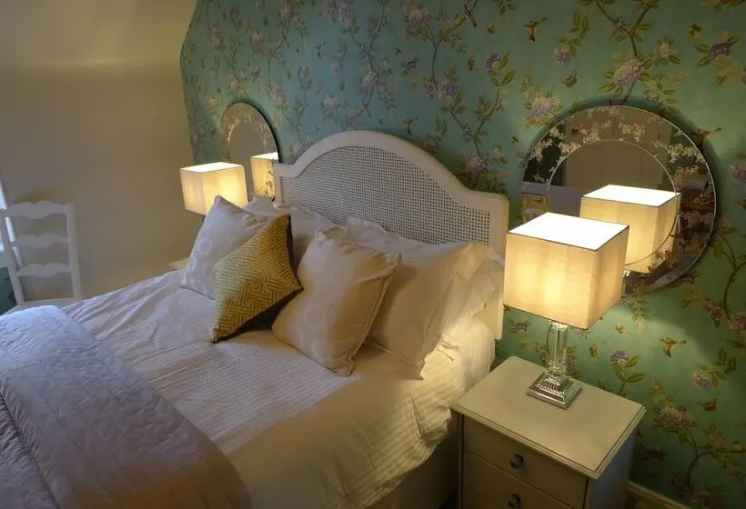 デラックスルーム, Trinity Boutique B&b