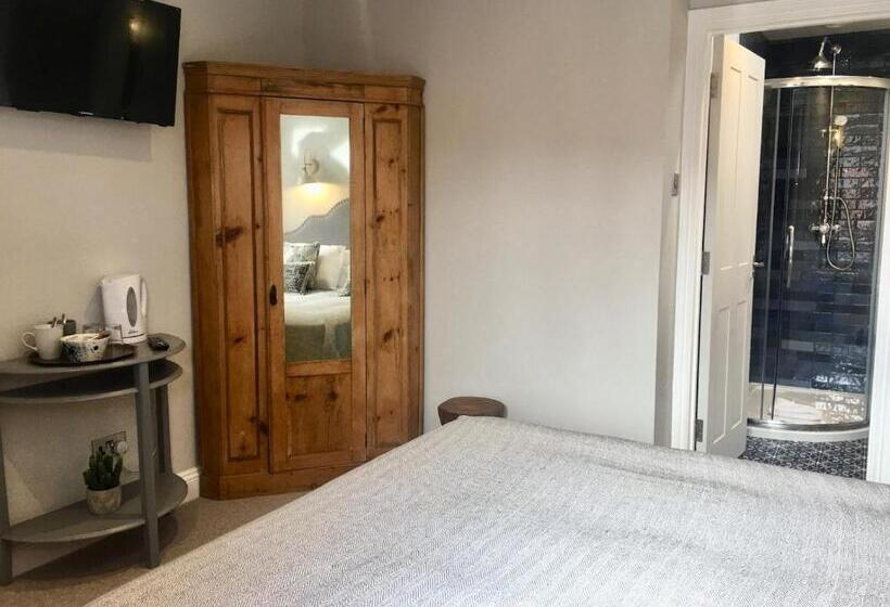 غرفة سوبيريور سرير كينج, The Mousetrap Inn