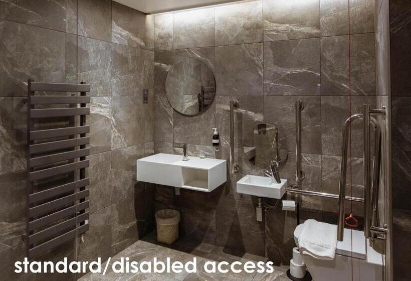 Апартаменты 1 Спальня, Hideout