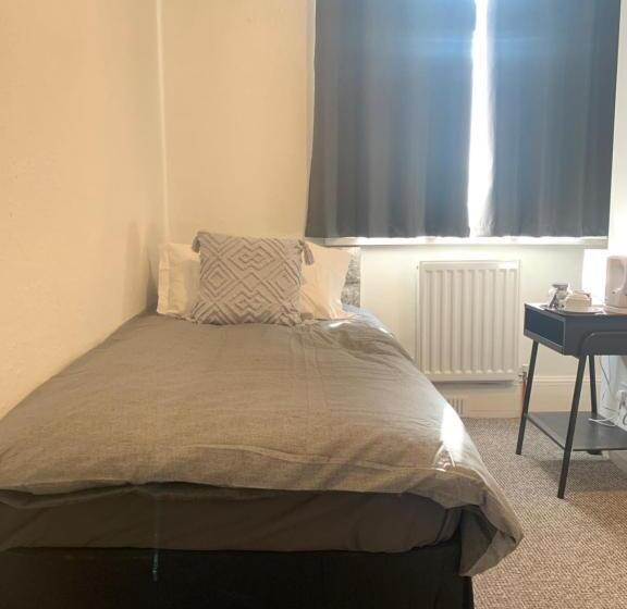 Номер Economy Индивидуальный, St Anne S Road Guest House