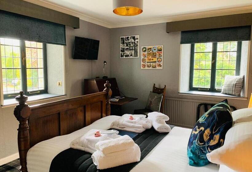 اتاق سوپریور, The Old Mill Inn