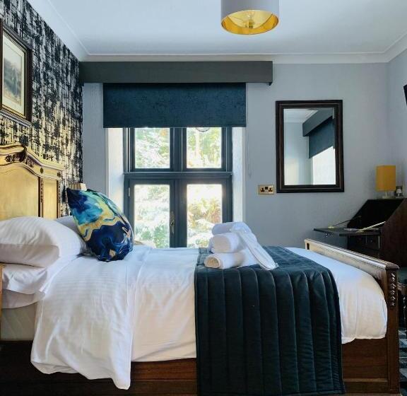 اتاق سوپریور, The Old Mill Inn