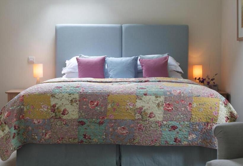 غرفة ديلوكس, The Royal Oak