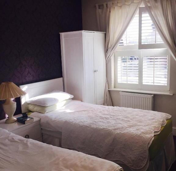 スタンダードルーム, Acacia Villas Guest House