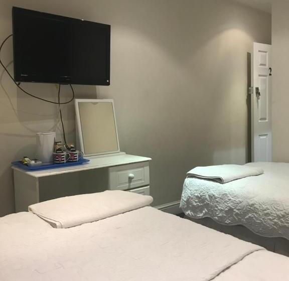 Quarto Estandar, Acacia Villas Guest House