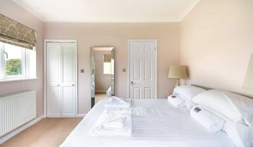 3ベッドルームハウス, Oakerthorpe Holiday Village