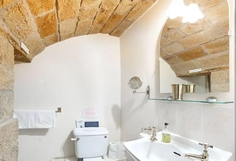 4ベッドルームハウス, Oakerthorpe Holiday Village