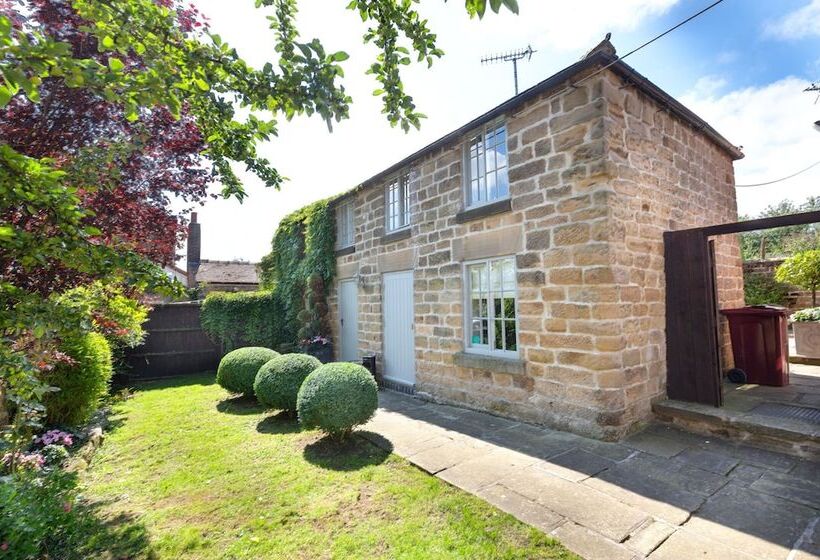 침실 2개 주택, Oakerthorpe Holiday Village