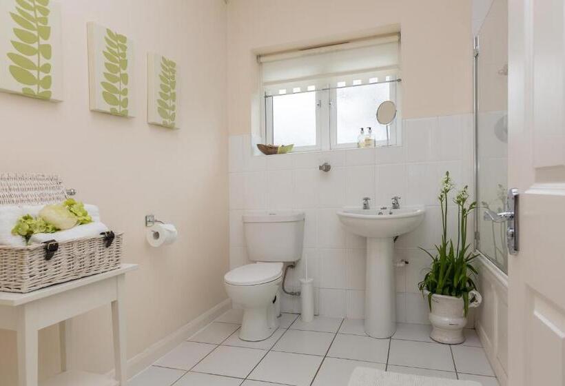 Дом 3 Спальни, Oakerthorpe Holiday Village