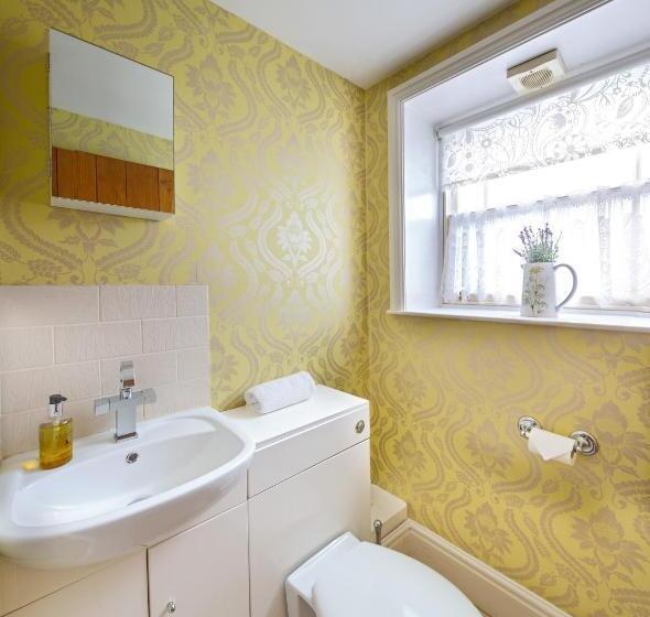 침실 4개 주택, Oakerthorpe Holiday Village