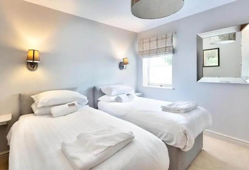 スタンダードルーム, Oakerthorpe Holiday Village