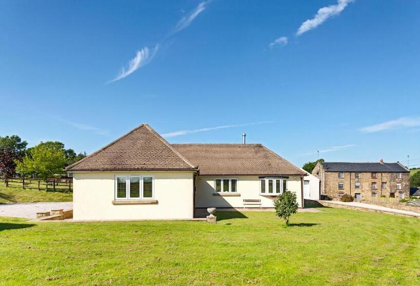 침실 3개 주택, Oakerthorpe Holiday Village