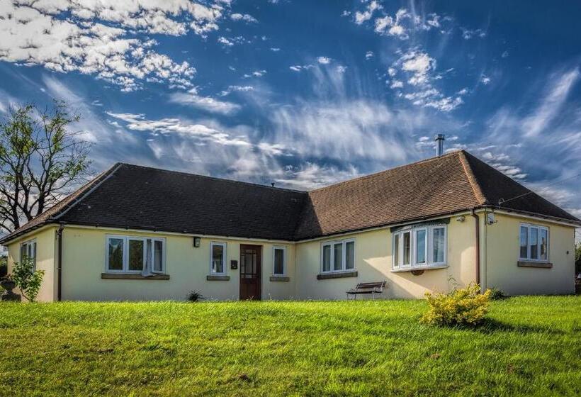 침실 3개 주택, Oakerthorpe Holiday Village