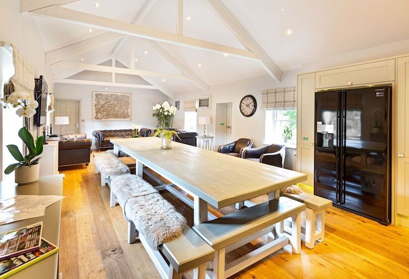 침실 1개 주택, Oakerthorpe Holiday Village