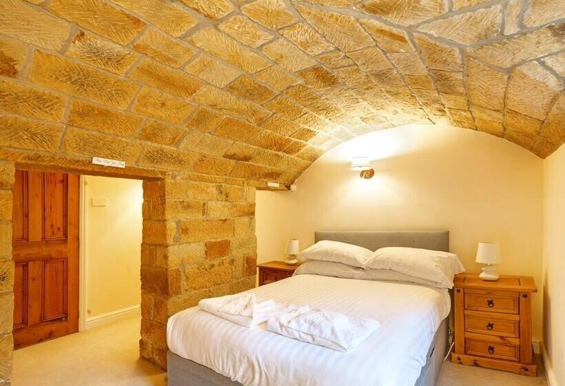 Дом 4 Спальни, Oakerthorpe Holiday Village