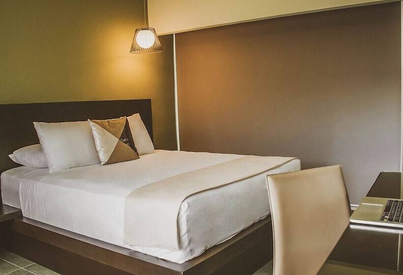 اتاق استاندارد, Remfort