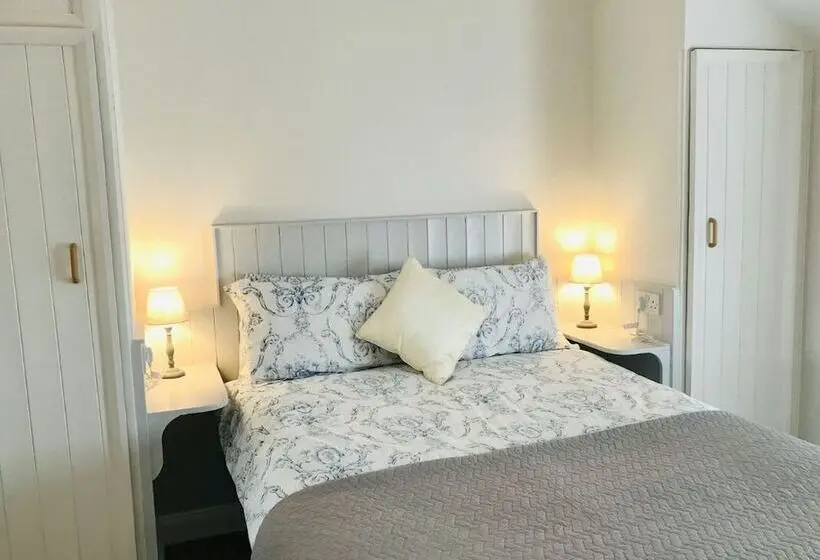 Standard-huone Jaettu Kylpyhuone, Arden House