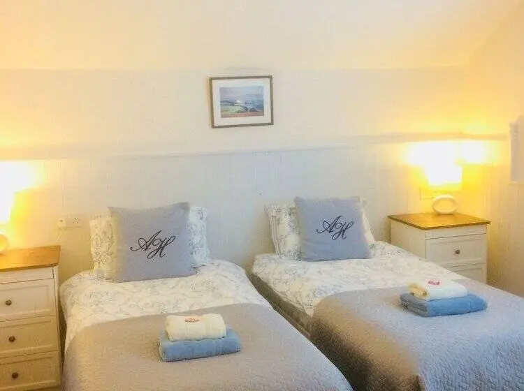 Standard-huone, Arden House