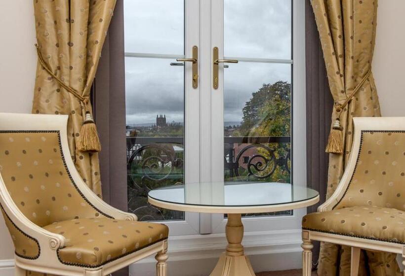 غرفة سوبيريور, Charades Guest House