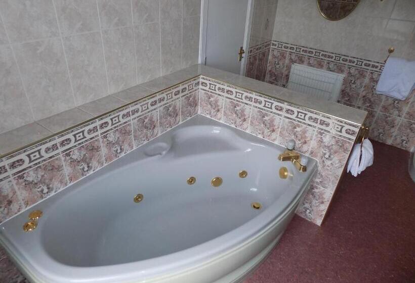 バスタブ付きデラックスルーム, The Gordon Guest House