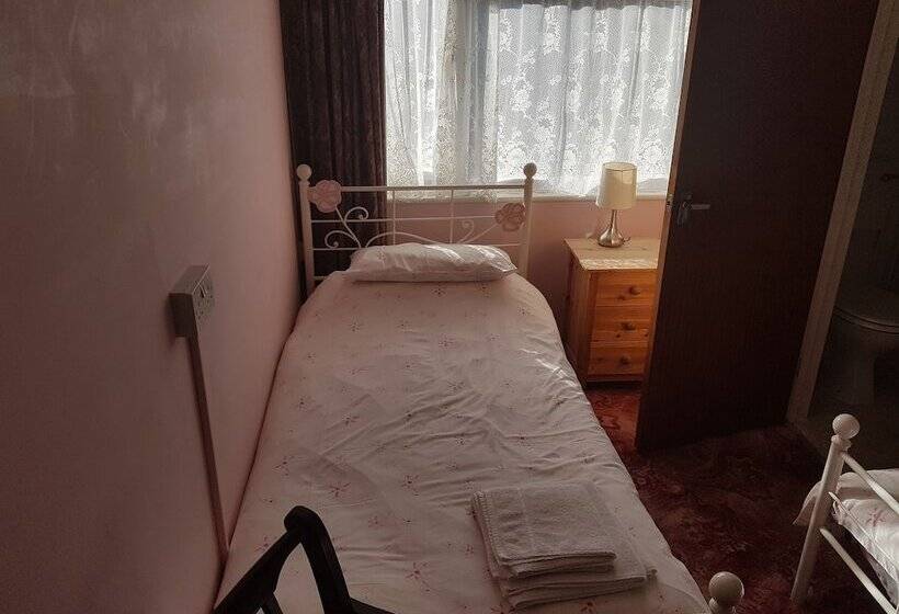 Номер Стандарт, The Sandhill