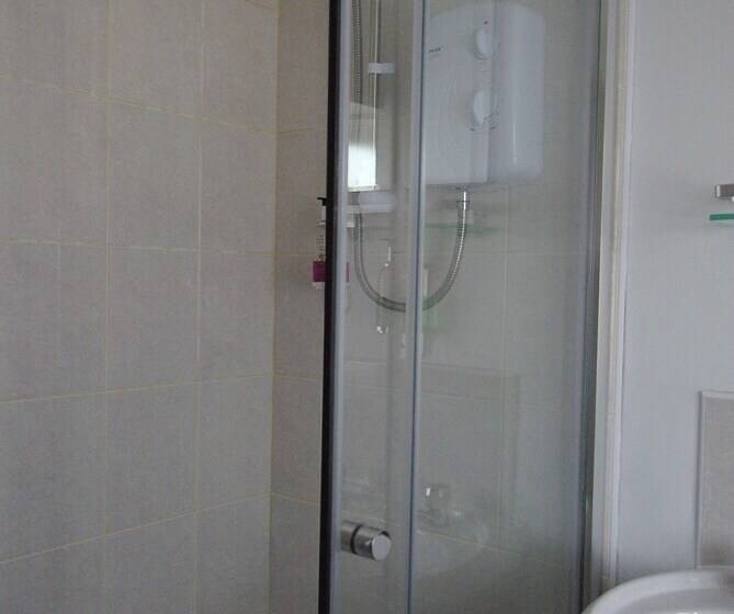 Семейный Номер, The Sandhill