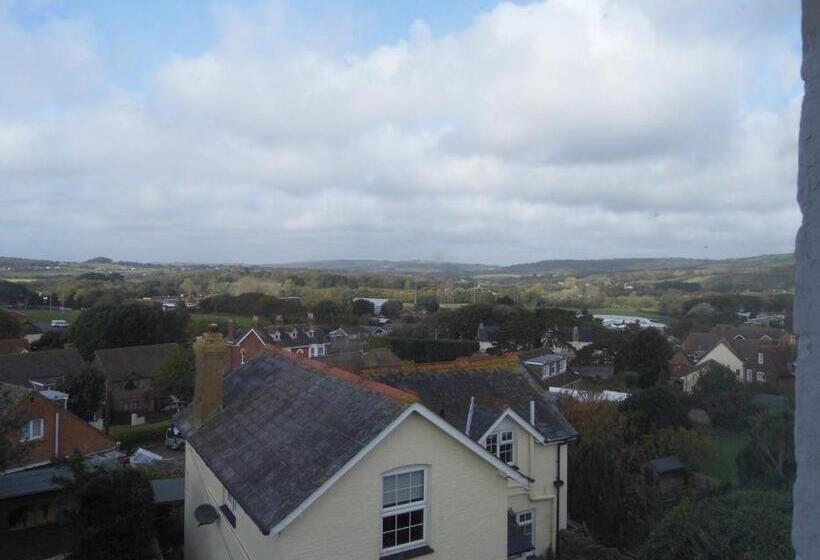 Семейный Номер, The Sandhill