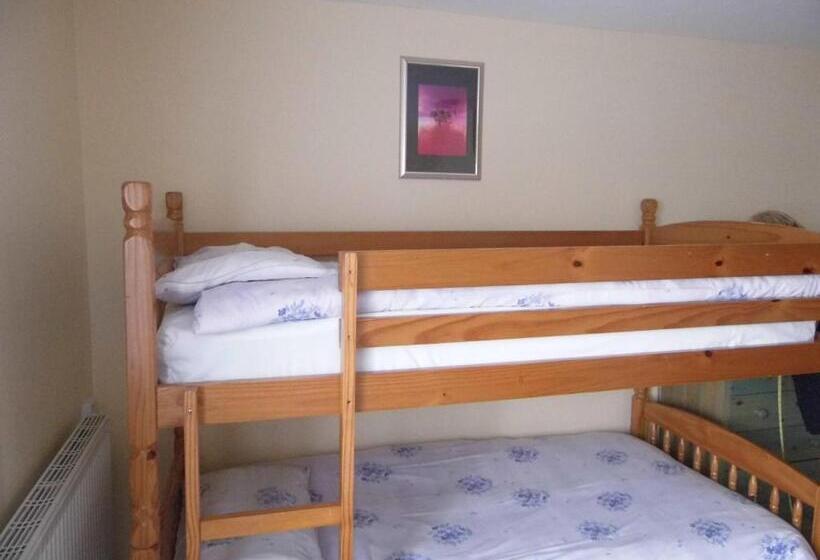 Семейный Номер, The Sandhill