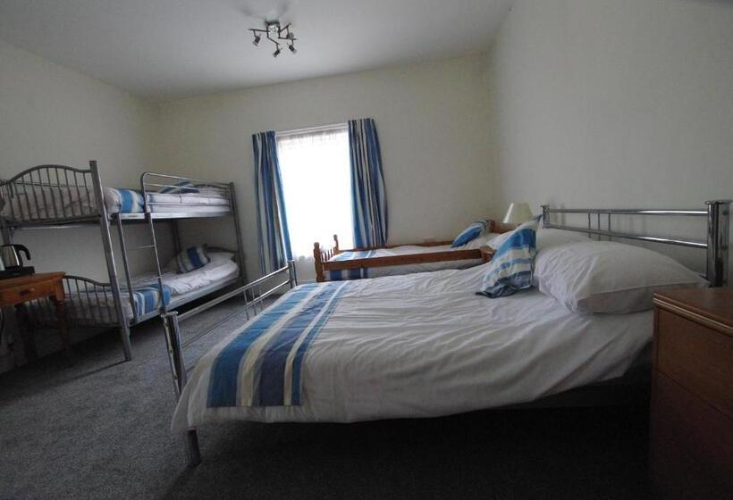 Семейный Номер, The Sandhill