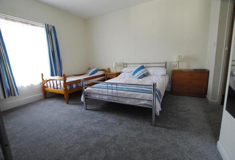 Семейный Номер, The Sandhill