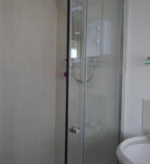 Семейный Номер, The Sandhill