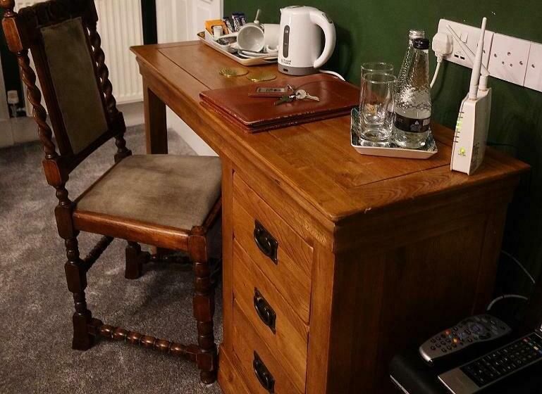 غرفة قياسية, The Bell At Old Sodbury