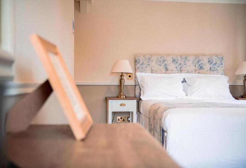 디럭스 스위트, The Wellington Heifer