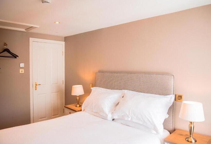 スタンダードルーム, The Wellington Heifer