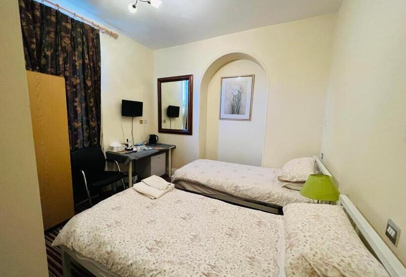 标准间, Aron Guest House