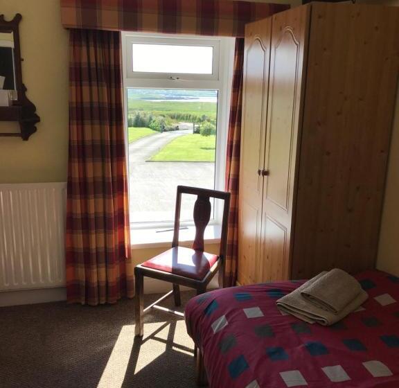 Camera Tripla Standard, Carnside Guest House