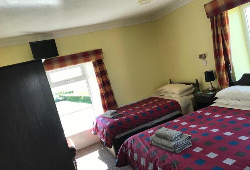 חדר משפחתי, Carnside Guest House