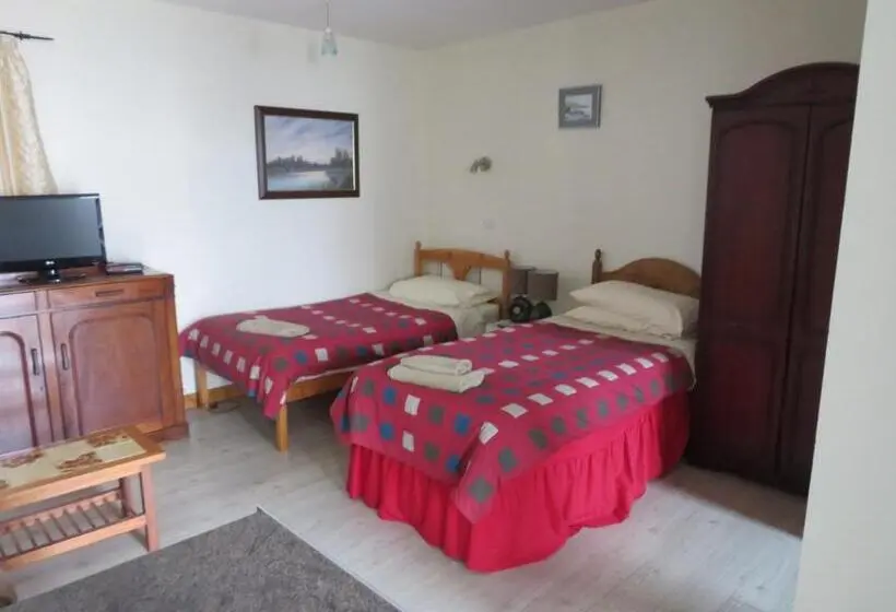 Huoneisto 1 Makuuhuone Pohjakerros, Carnside Guest House